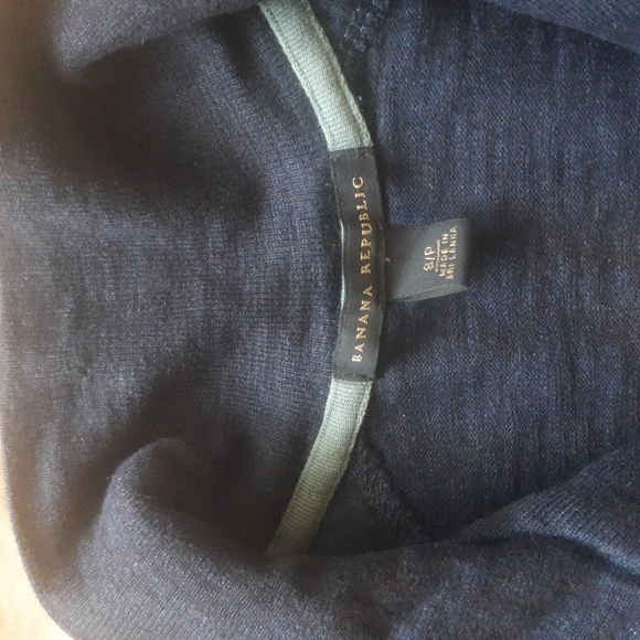 Half-zip from Banana Republic - Picture 7 of 7